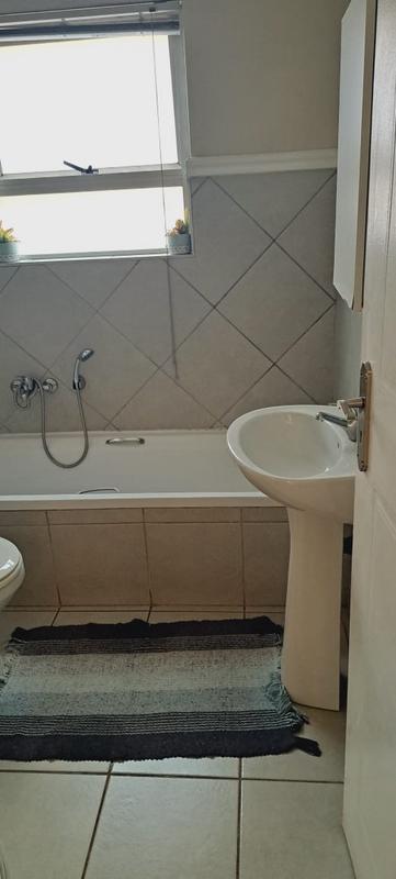 2 Bedroom Property for Sale in Montana Gauteng